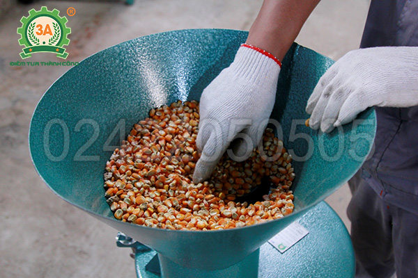 Ứng dụng thực tế của máy băm nghiền đa năng 3A trong trang trại
