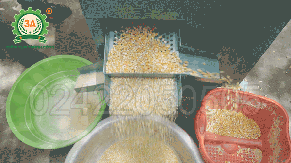 máy nghiền cám 3A